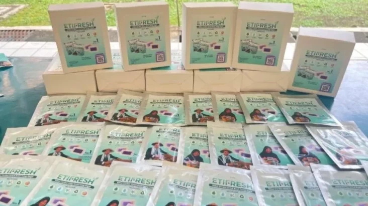 Stiker Cerdas Buatan Mahasiswa IPB Bantu Buah Tetap Segar Lebih Lama